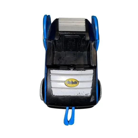 Fisher-Price Imaginext Batmobile, the 2007 Claw Car model. - Picture 5 of 9